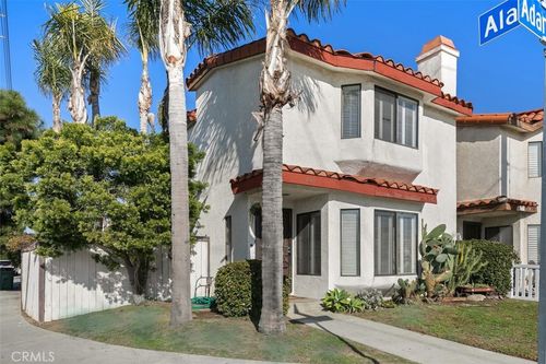 201 Adams Ave, Huntington Beach, CA, 92648-3201 | Card Image