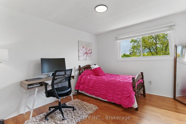 1076 Roxborough Dr, House other with 4 bedrooms, 3 bathrooms and 2 parking in Oakville ON | Image 22