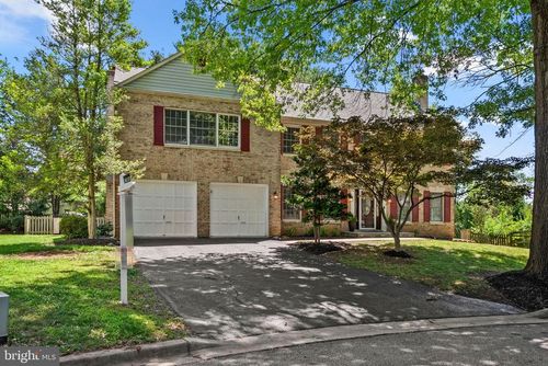 15517 Ambiance Dr, NORTH POTOMAC, MD, 20878-2354 | Card Image