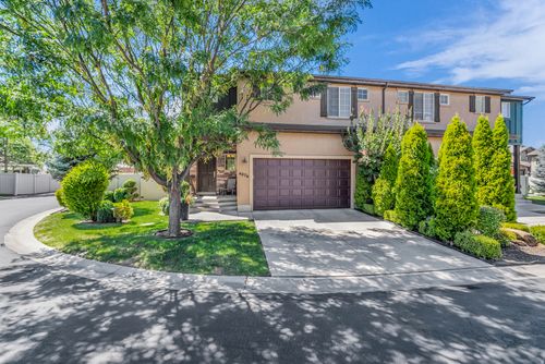 4076 S Olivia View Ln, Millcreek, UT, 84107-3156 | Card Image