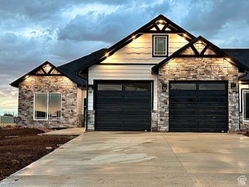 155 E 500 S, Fillmore, UT, 84631-2024 | Card Image