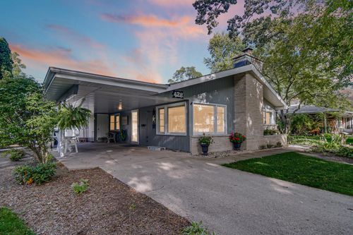 428 Crestwood Dr, Hobart, IN, 46342-3906 | Card Image