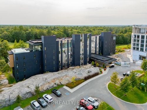 102-120 Carrick Trail, Gravenhurst, ON, P1P0B6 | Card Image