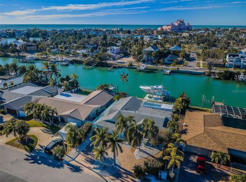2910 Alton Dr, ST PETE BEACH, FL, 33706-2704 | Card Image