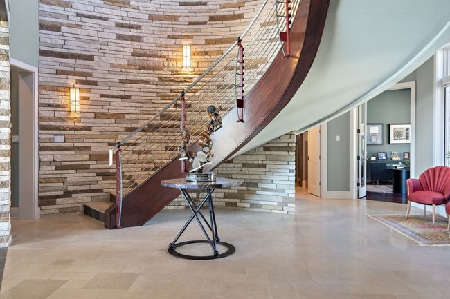 17807 Breakwater Dr, House other with 4 bedrooms, 6 bathrooms and 3 parking in Jonestown TX | Image 6