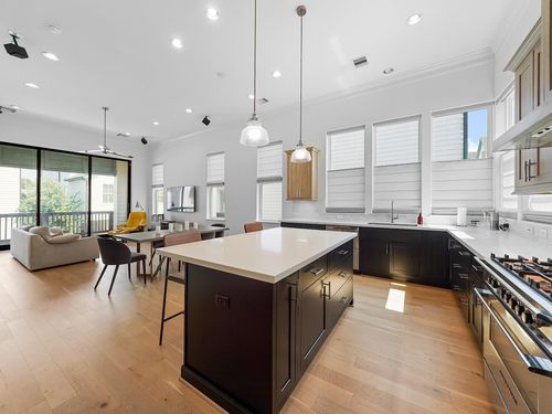 3411 Timbergrove Heights St, Houston, TX, 77008-6474 | Card Image