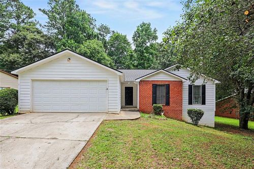 9112 Raven Dr, Jonesboro, GA, 30238-4432 | Card Image