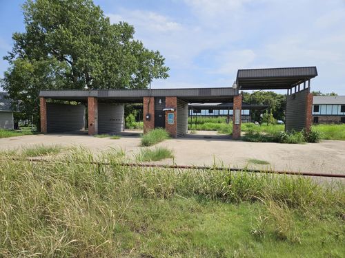 1010 Ne 4th St, Hubbard, TX, 76648-2523 | Card Image