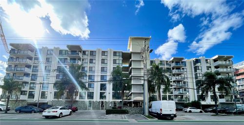 404-9800 W Bay Harbor Dr, Bay Harbor Islands, FL, 33154-1569 | Card Image