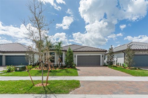 4655 Pratt Cir, Vero Beach, FL, 32967-7685 | Card Image