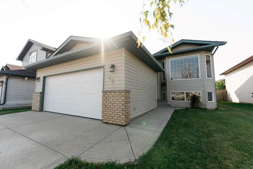 73 Ogilvie Close, Red Deer, AB, T4P3X7 | Card Image