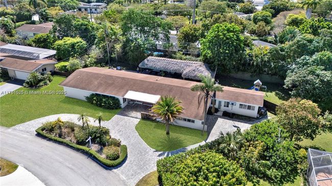 7860 Sw 134 Th St, House other with 4 bedrooms, 3 bathrooms and null parking in Pinecrest FL | Image 43