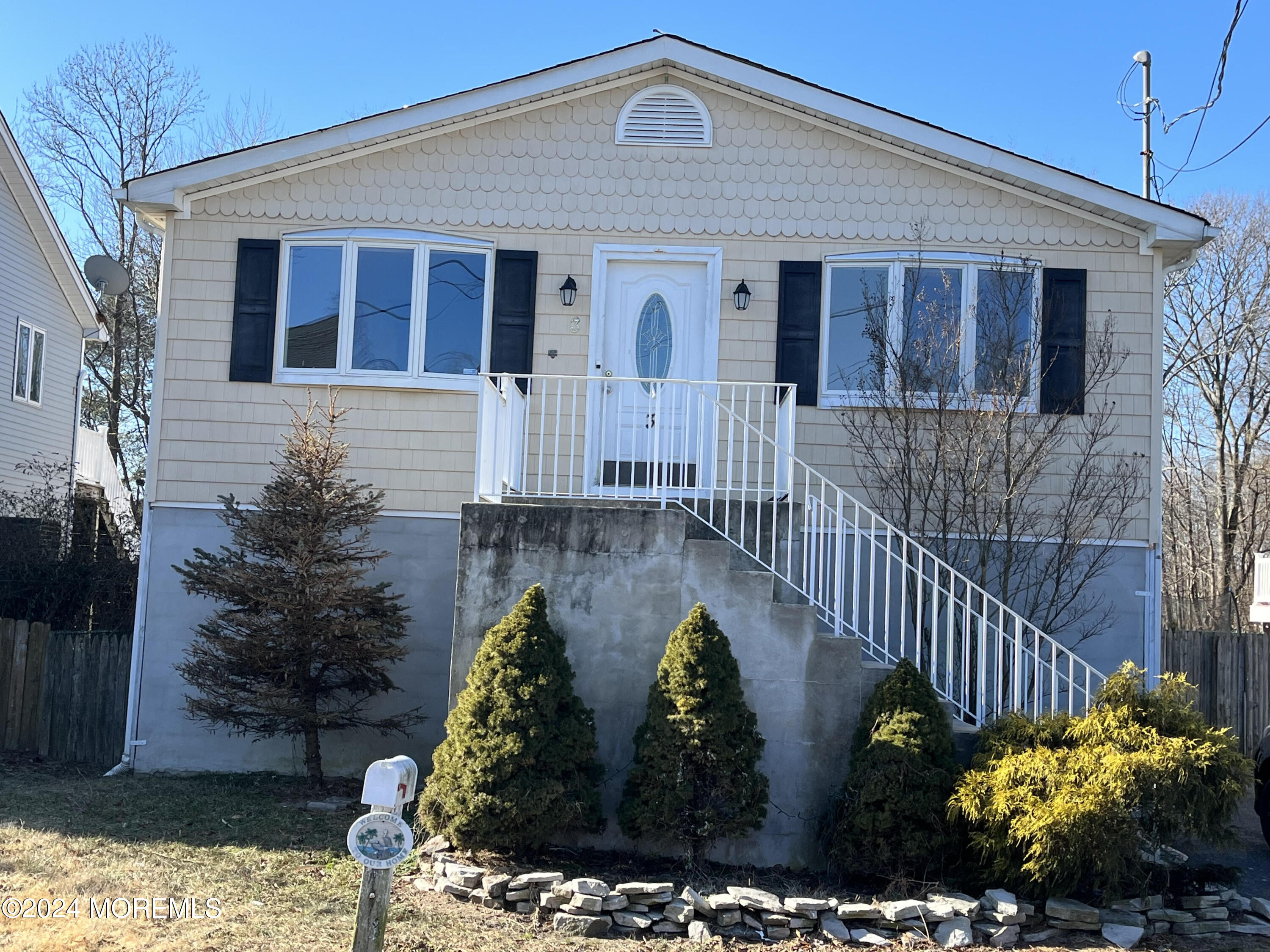 Residential Lease in Port Monmouth