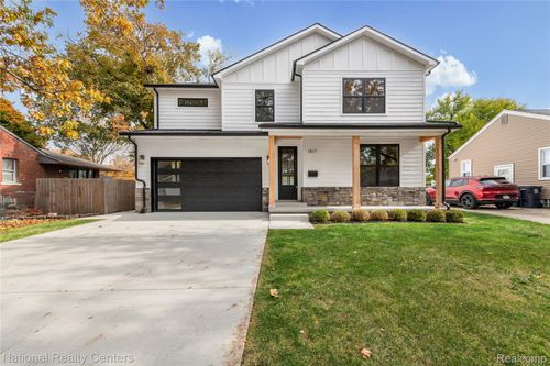 1517 Mclean Ave, Royal Oak, MI, 48067-3498 | Card Image