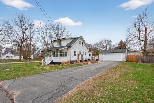2126 W Franklin St, Jackson, MI, 49203-1348 | Card Image