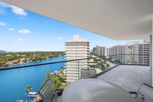 1401-5500 Collins Avenue, Miami Beach, FL, 33140 | Card Image