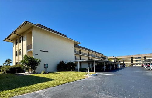 5304-12300 Vonn Rd, LARGO, FL, 33774-3421 | Card Image