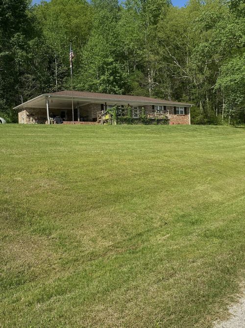 279 Bee Spring Rd, Dellrose, TN, 38453-5016 | Card Image