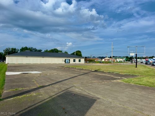 205 Pike St, Marietta, OH, 45750-3320 | Card Image
