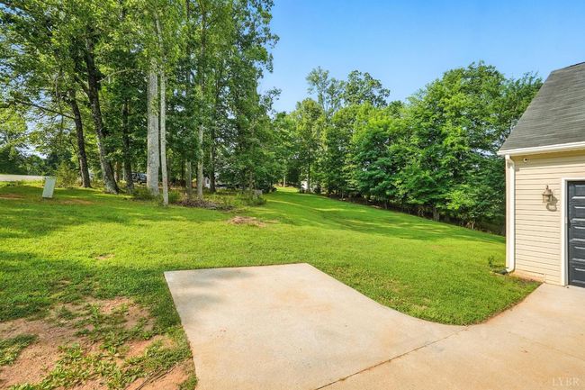 5712 Cottontown Rd, House other with 4 bedrooms, 3 bathrooms and null parking in Forest VA | Image 52