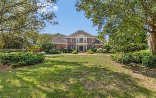 1849 S Woodside Ln, Virginia Beach, VA, 23454-1044 | Card Image