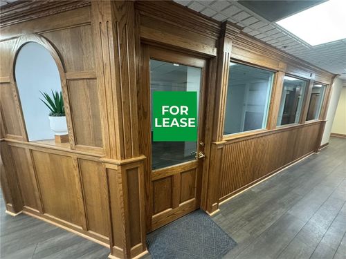 ste-ll4-101 S Main St, Decatur, IL, 62523-1475 | Card Image