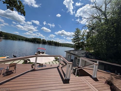 600 Warwick Tpke, Hewitt, NJ, 07421-2418 | Card Image