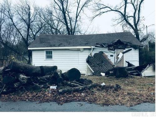 1519 Julian St, North Little Rock, AR, 72114-3018 | Card Image