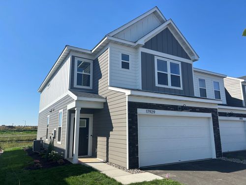 17929 Genoa Drive, Lakeville, MN, 55044 | Card Image