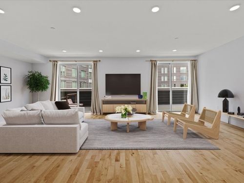 apt-506-50 Hichborn St, Boston, MA, 02135-3068 | Card Image