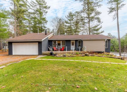 1012 Parasol Dr, Algonquin Highlands, ON, K0M1S0 | Card Image