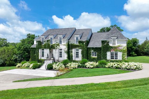 501 Doubleday Ln, Brentwood, TN, 37027-1479 | Card Image