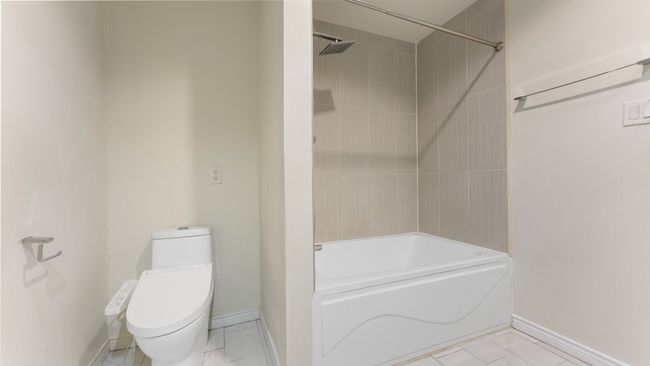 APT-1014 - 1100 W Trinity Mills Rd, Condo with 2 bedrooms, 2 bathrooms and null parking in Carrollton TX | Image 21