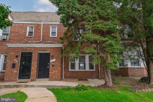 2305 Poplar Grove St, BALTIMORE, MD, 21216-2820 | Card Image