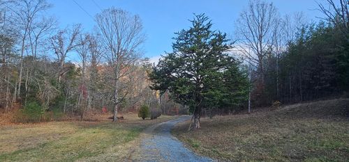 1328 Highway 310, Englewood, TN, 37329-5343 | Card Image