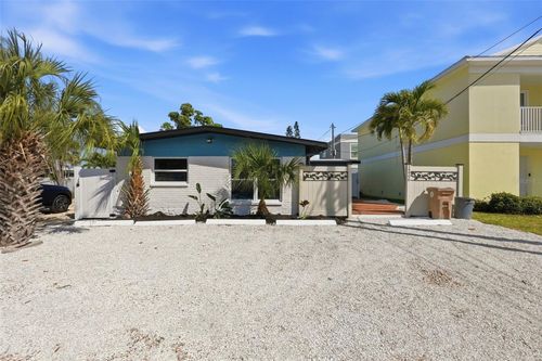 14906 N Bayshore Dr, MADEIRA BEACH, FL, 33708-2144 | Card Image