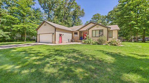 1024 Bear Lake Rd, Muskegon, MI, 49445-3524 | Card Image