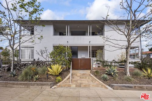 1807 Montana Avenue, Santa Monica, CA, 90403 | Card Image