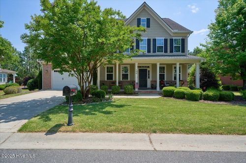 104 Old Club House Ln, Southern Pines, NC, 28387-3161 | Card Image