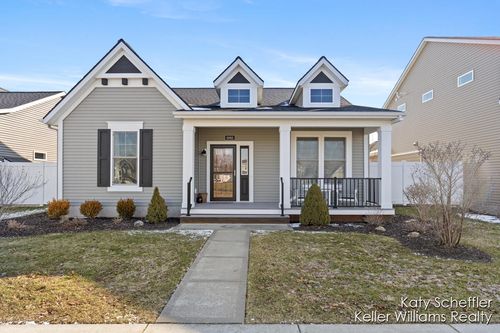 6960 E Rain Garden Lane Ne, Rockford, MI, 49341 | Card Image