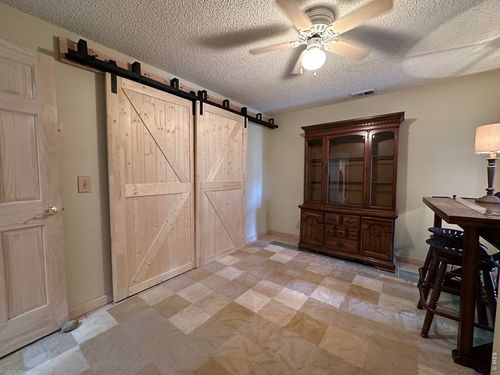 123 Mohawk Rd, Lyons, CO, 80540-8111 | Card Image