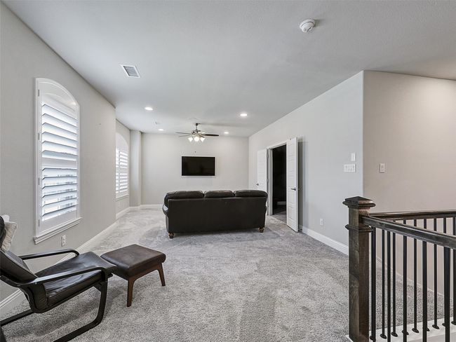 Open loft game room | Image 25