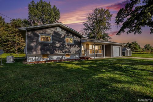 6881 S Kingston Rd, Clifford, MI, 48727-9516 | Card Image