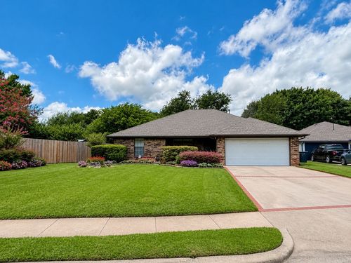 6901 Abilene Dr, Sachse, TX, 75048-2861 | Card Image