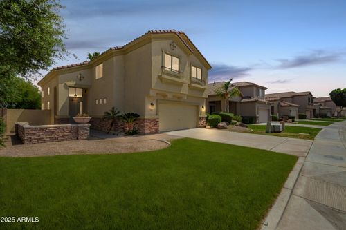3327 S Felix Way, Chandler, AZ, 85248-3802 | Card Image