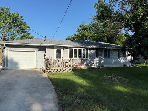1777 Becker Dr, Fort Dodge, IA, 50501-8543 | Card Image