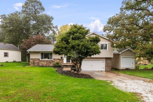 610 Forest Rd Road, East Moline, IL, 61244 | Card Image