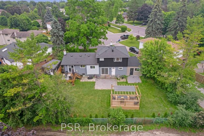9 Farley Crt, House other with 3 bedrooms, 2 bathrooms and 3 parking in Ajax ON | Image 13