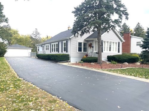 515 S Oakland Ave, Villa Park, IL, 60181-2768 | Card Image