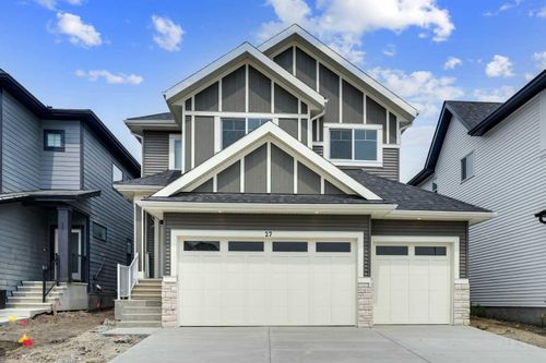27 Heritage Close, Cochrane, AB, T4C3G8 | Card Image